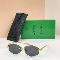 $60.00 USD Bottega Veneta AAA Quality Sunglasses #1433463