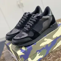 $88.00 USD Valentino Casual Shoes For Men #1433652