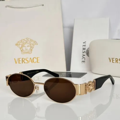 Versace AAA Quality Sunglasses #1434985