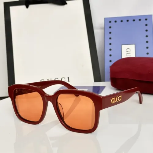 Gucci AAA Quality Sunglasses #1435170