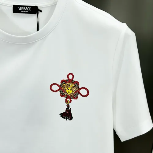 Replica Versace T-Shirts Short Sleeved For Unisex #1436325 $64.00 USD for Wholesale