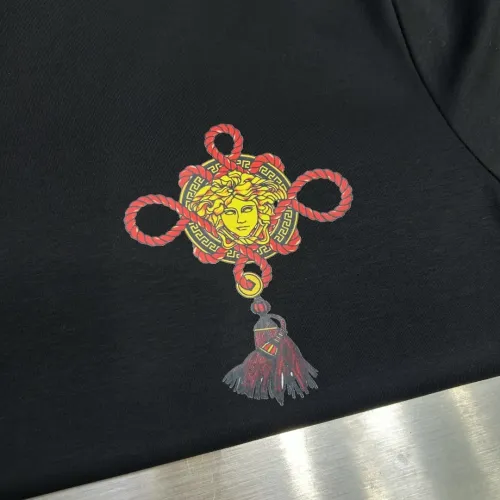 Replica Versace T-Shirts Short Sleeved For Unisex #1436327 $64.00 USD for Wholesale