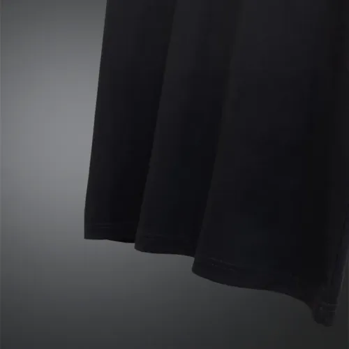 Replica Moncler Tracksuits Short Sleeved For Men #1437632 $48.00 USD for Wholesale