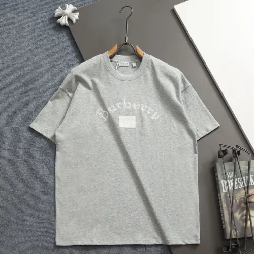 Burberry T-Shirts Short Sleeved For Unisex #1438199
