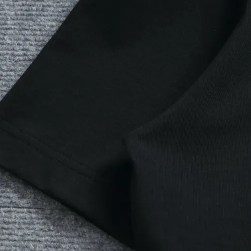 Replica LOEWE T-Shirts Short Sleeved For Unisex #1438351 $41.00 USD for Wholesale