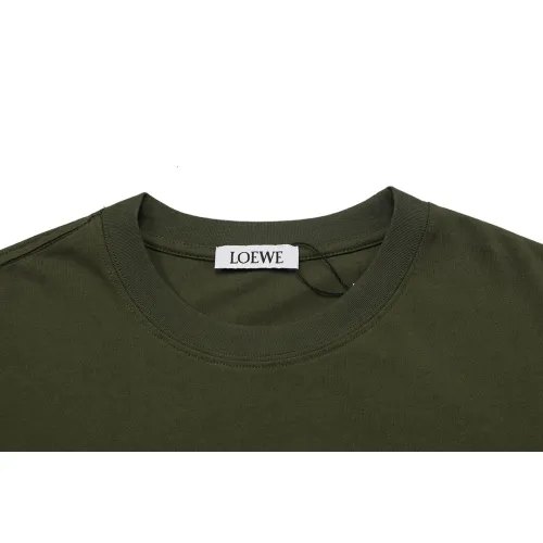 Replica LOEWE T-Shirts Short Sleeved For Unisex #1438939 $41.00 USD for Wholesale
