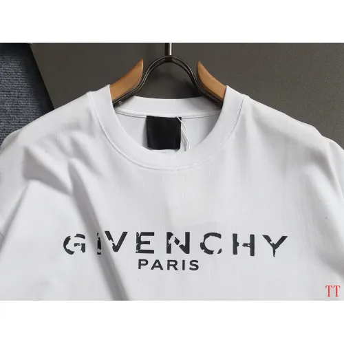 Replica Givenchy T-Shirts Short Sleeved For Unisex #1439338 $40.00 USD for Wholesale
