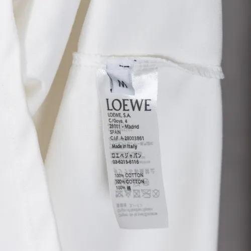 Replica LOEWE T-Shirts Short Sleeved For Men #1439372 $36.00 USD for Wholesale
