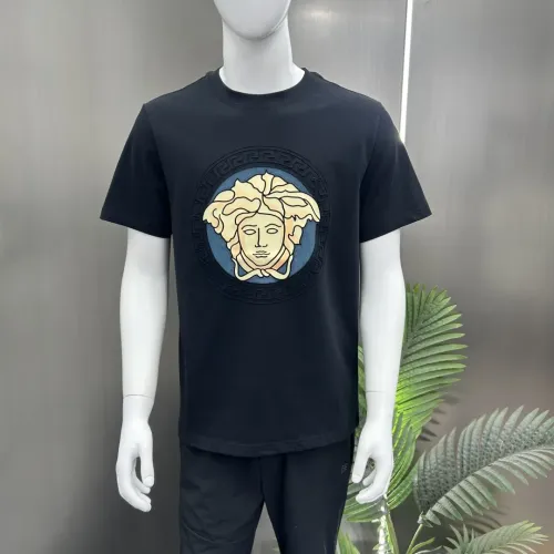 Replica Versace T-Shirts Short Sleeved For Unisex #1439619 $64.00 USD for Wholesale