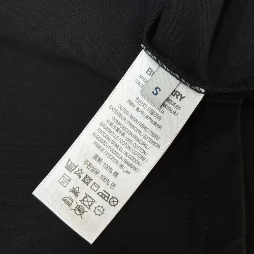 Replica Burberry T-Shirts Short Sleeved For Unisex #1439812 $32.00 USD for Wholesale