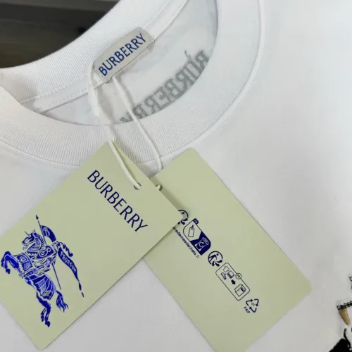 Replica Burberry T-Shirts Short Sleeved For Unisex #1439813 $32.00 USD for Wholesale