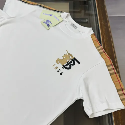 Replica Burberry T-Shirts Short Sleeved For Unisex #1439816 $32.00 USD for Wholesale