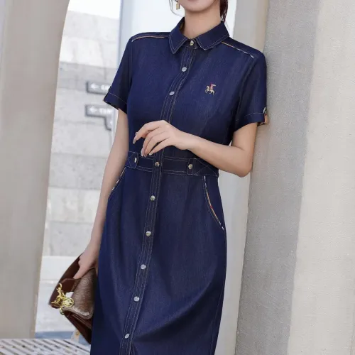 Replica Burberry Dresses Short Sleeved For Women #1440064 $85.00 USD for Wholesale