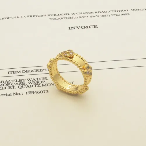 Van Cleef & Arpels Rings In Gold For Women #1440687