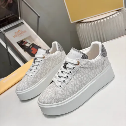 Michael Kors Casual Shoes For Women #1442233