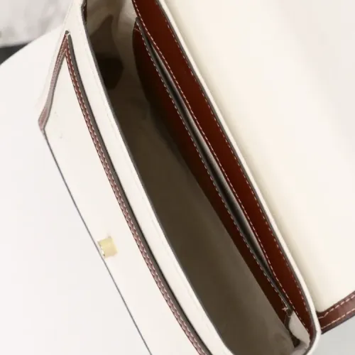 Replica Burberry AAA Quality Messenger Bags For Women #1443030 $102.00 USD for Wholesale