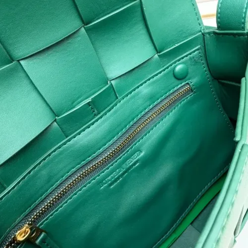 Replica Bottega Veneta BV AAA Quality Messenger Bags For Women #1443621 $98.00 USD for Wholesale