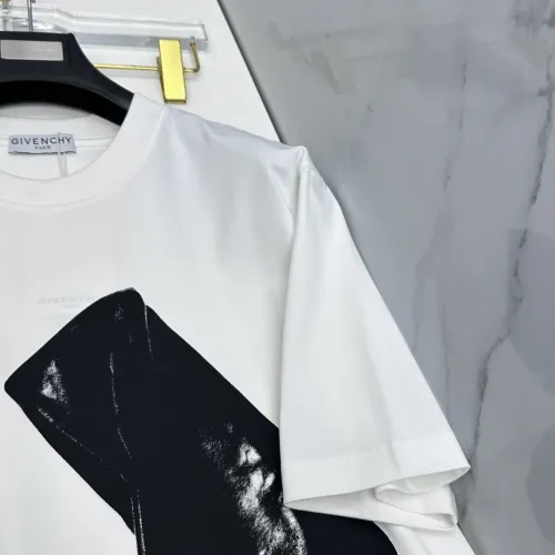 Replica Givenchy T-Shirts Short Sleeved For Unisex #1444431 $64.00 USD for Wholesale