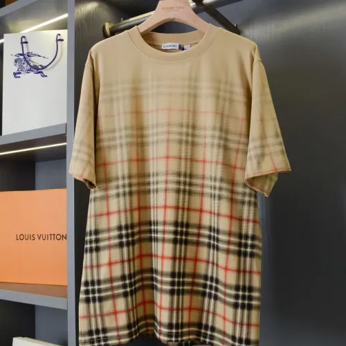 Burberry T-Shirts Short Sleeved For Unisex #1445983