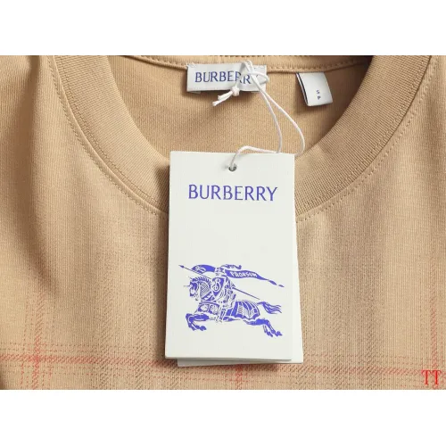 Replica Burberry T-Shirts Short Sleeved For Unisex #1446459 $40.00 USD for Wholesale