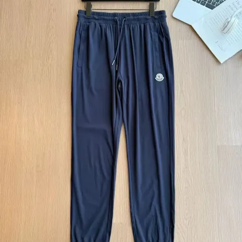 Moncler Pants For Men #1446606