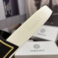 $42.00 USD Versace Slippers For Men #1435311