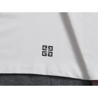 $40.00 USD Givenchy T-Shirts Short Sleeved For Unisex #1439338