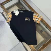 $32.00 USD Burberry T-Shirts Short Sleeved For Unisex #1439812