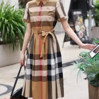 $85.00 USD Burberry Dresses Short Sleeved For Women #1440040
