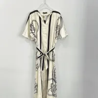$80.00 USD Versace Dresses Short Sleeved For Women #1440084