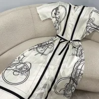 $80.00 USD Versace Dresses Short Sleeved For Women #1440084