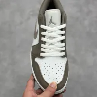 $88.00 USD Air Jordan 1 I For Women #1441569