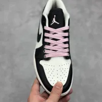 $88.00 USD Air Jordan 1 I For Women #1441573