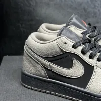 $85.00 USD Air Jordan 1 I For Women #1441752