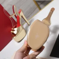 $118.00 USD Valentino Sandal For Women #1442397