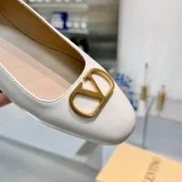 $105.00 USD Valentino Flat Shoes For Women #1442517