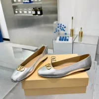 $105.00 USD Valentino Flat Shoes For Women #1442518