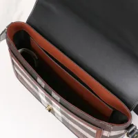 $102.00 USD Burberry AAA Quality Messenger Bags For Women #1443034