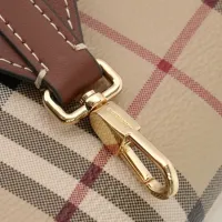 $102.00 USD Burberry AAA Quality Messenger Bags For Women #1443038