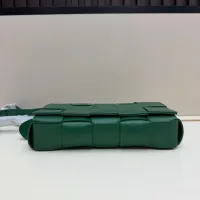 $102.00 USD Bottega Veneta BV AAA Quality Messenger Bags For Women #1443623