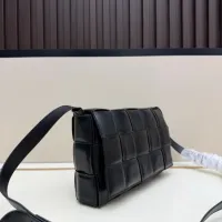 $102.00 USD Bottega Veneta BV AAA Quality Messenger Bags For Women #1443624