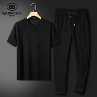 $92.00 USD Balenciaga Fashion Tracksuits Short Sleeved For Men #1444749
