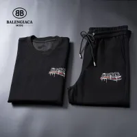 $92.00 USD Balenciaga Fashion Tracksuits Short Sleeved For Men #1444762