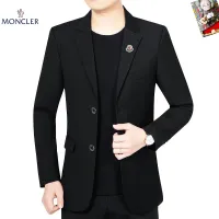 $68.00 USD Moncler Jackets Long Sleeved For Men #1445092