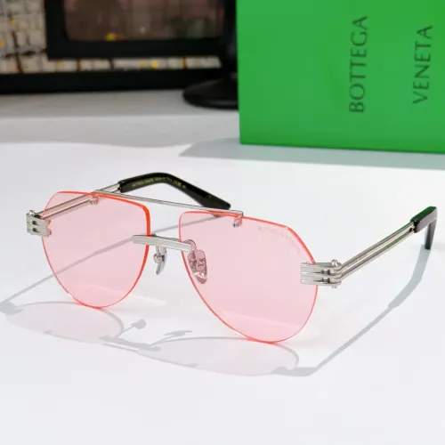 Bottega Veneta AAA Quality Sunglasses #1448358