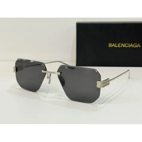 Balenciaga AAA Quality Sunglasses #1448595