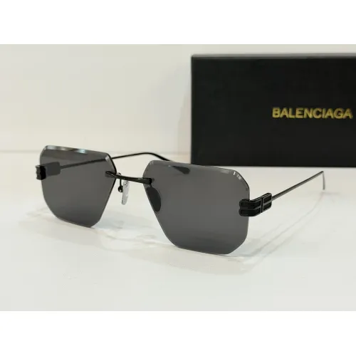 Balenciaga AAA Quality Sunglasses #1448596