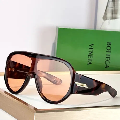 Bottega Veneta AAA Quality Sunglasses #1448632