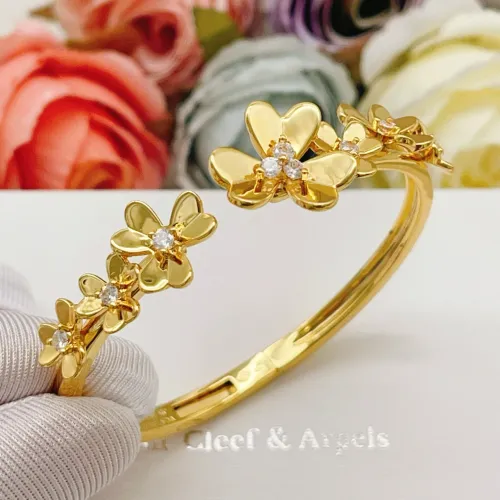 Replica Van Cleef & Arpels Bracelets For Women #1448698 $42.00 USD for Wholesale