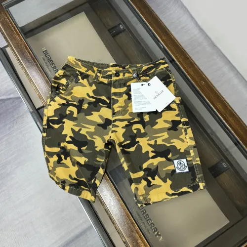 Moncler Pants For Men #1449918